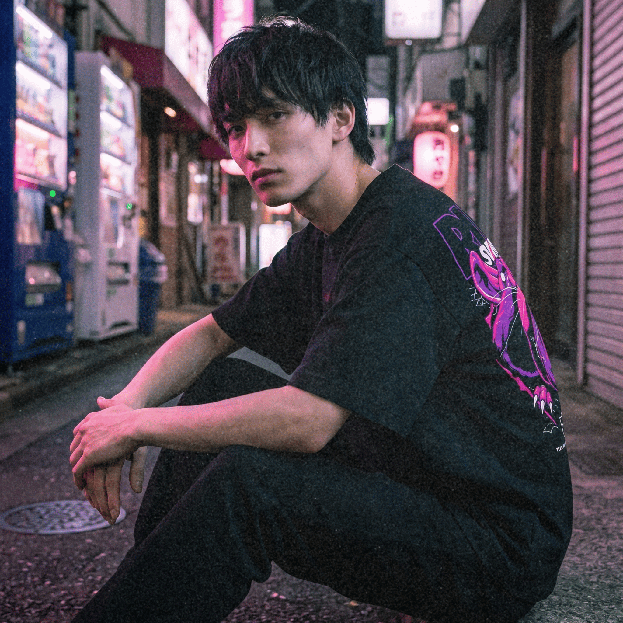 RUN SVNTNS Dark Tee